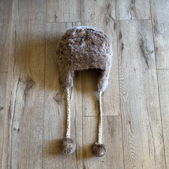 AEO Y2K Faux Fur Trapper Braided Strap w Round Fur Bauble Cozy Winter Hat - Picture 9 of 15